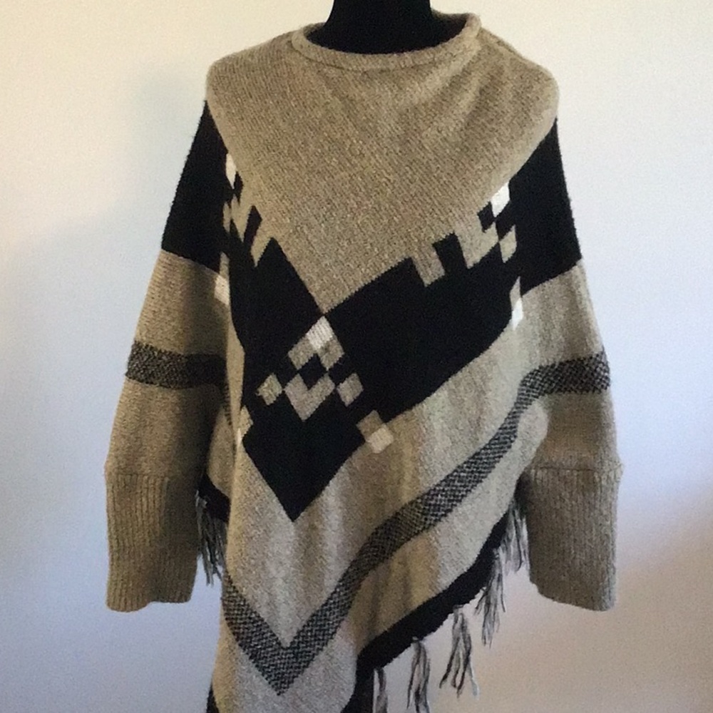 Akira Poncho Sweater